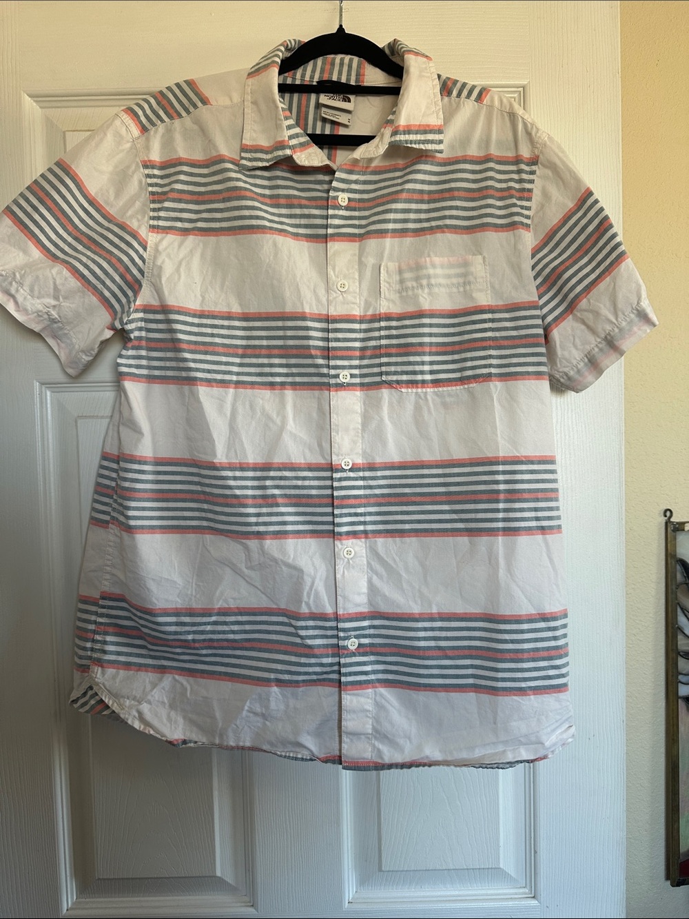 The North Face Striped Short-Sleeve Button-Up Shirt in White, Gray & Coral